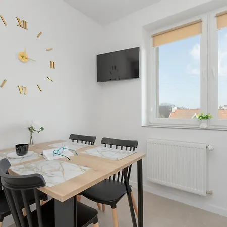 Exclusive Martina With Free Parking Close To And Pier By Renters Apartment *