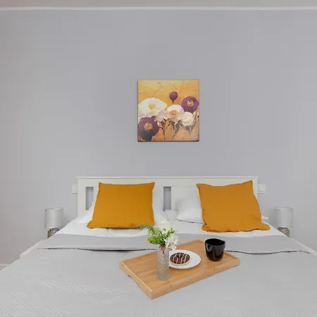 Appartamento Exclusive Martina With Free Parking Close To And Pier By Renters